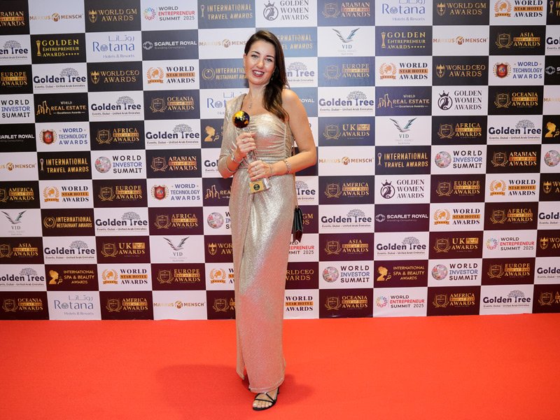 Portrait of a director-general award winner